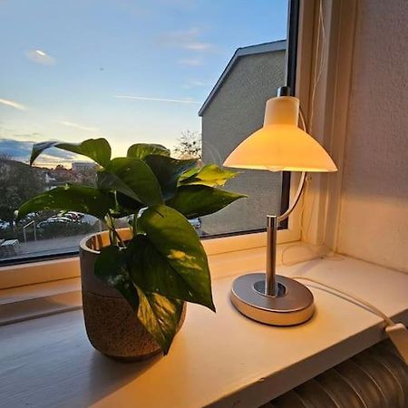 Lejlighed Med Altan Og Gratis Parkering Aalborg Bagian luar foto